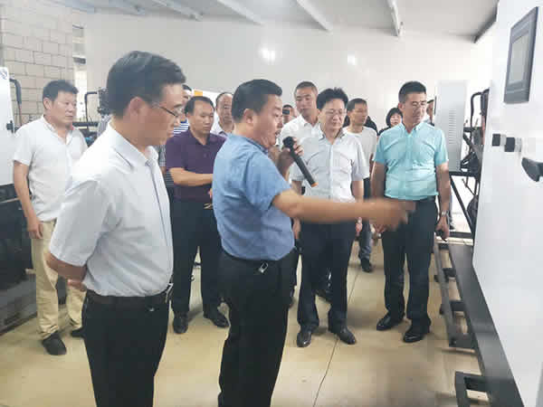 新聞=常州市鹽城商會(huì )一行來(lái)司指導工作03.jpg